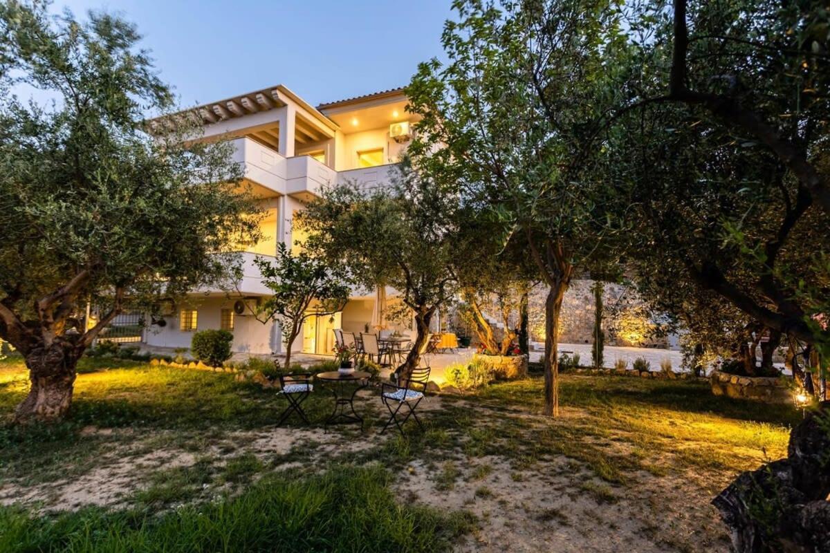 Kitries Summer Getaway - Eden Sandy Suite Kitriai Ngoại thất bức ảnh